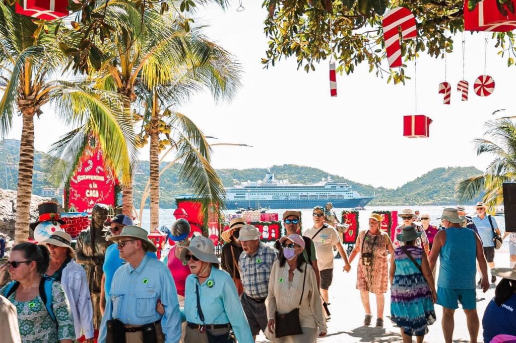 Zihuatanejo cerró el año con presencia del segmento turístico de cruceros.