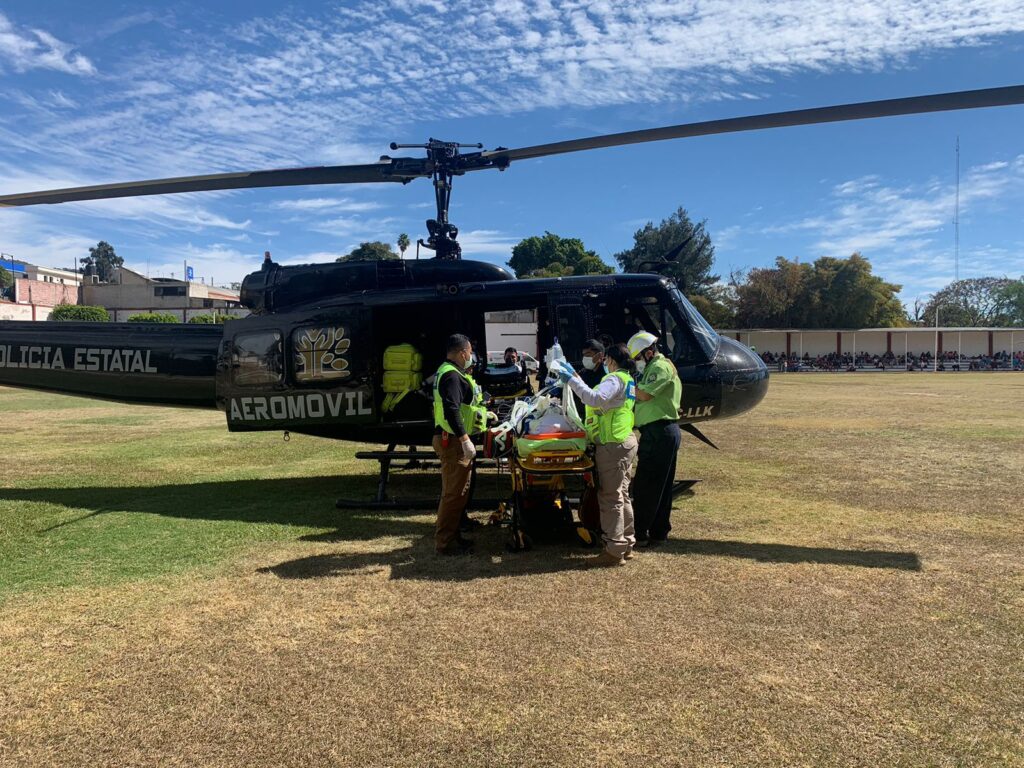 Realiza la SSG y el CRUM traslado aéreo a paciente a la CDMX para recibir atención especializada