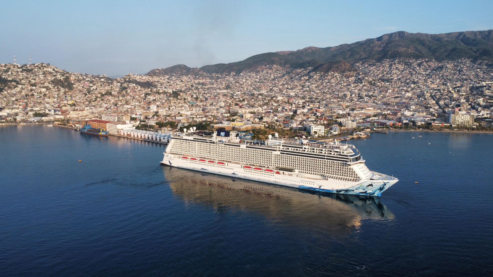 Arriba a Acapulco el Norwegian Bliss, primer crucero del 2024