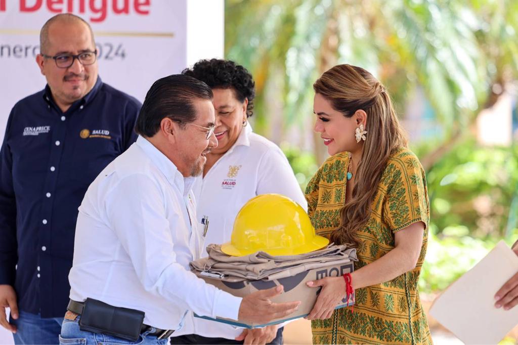 Equipa la gobernadora Evelyn Salgado con vehículos, material, uniformes e insumos a vectores para combatir el dengue