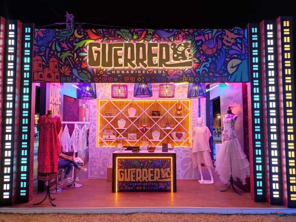 Artesanías y productos guerrerenses presentes en la 31° edición del Abierto Mexicano de Tenis, en Acapulco
