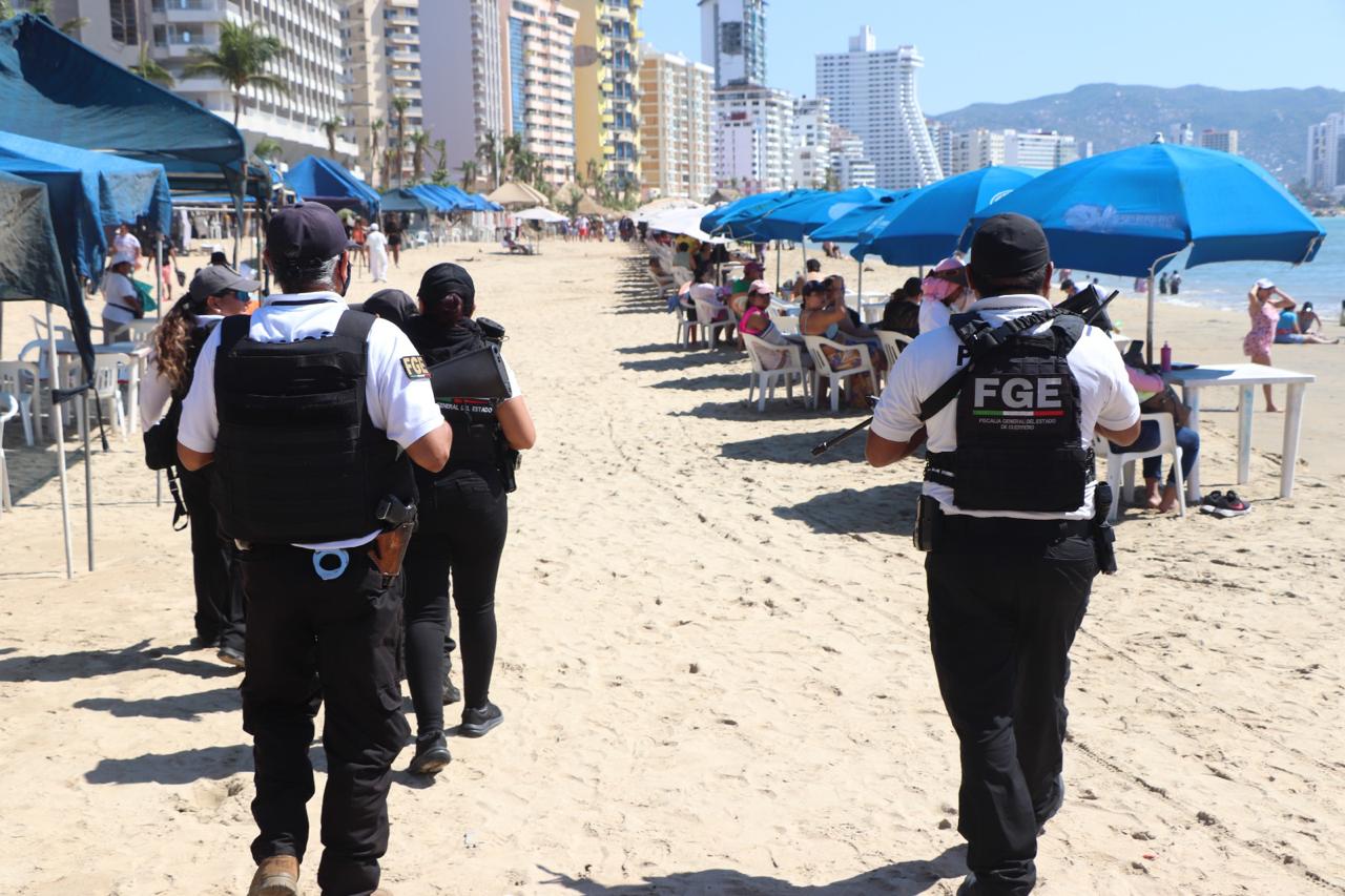 En Acapulco… Al menos 60 elementos de la PIM investigan homicidios en las playas