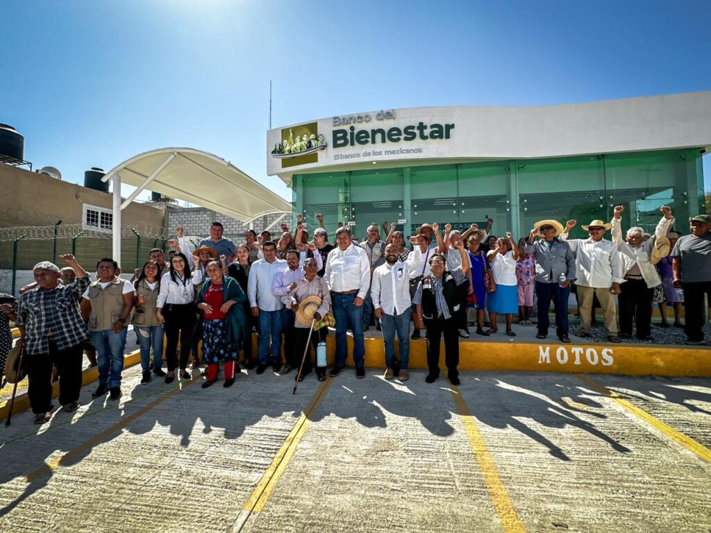 Inauguran banco del bienestar en Atenango del Río