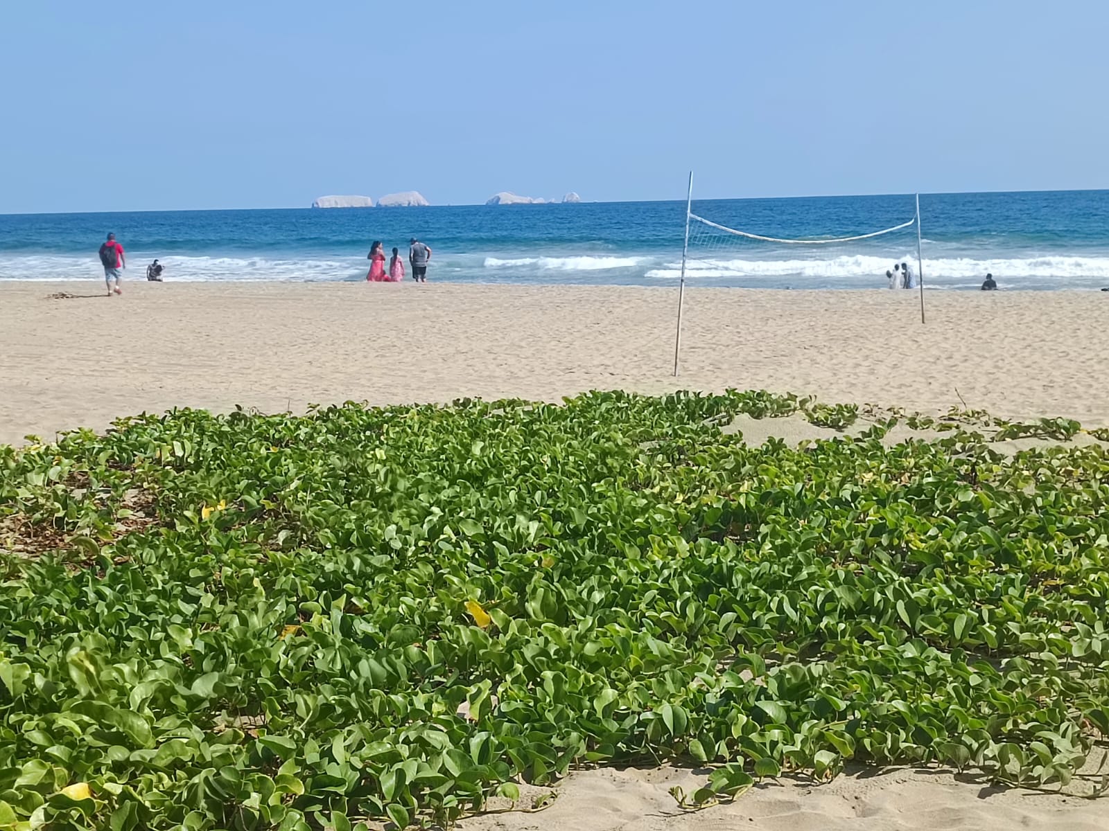 Denuncian fraudes en hospedaje en playa Blanca