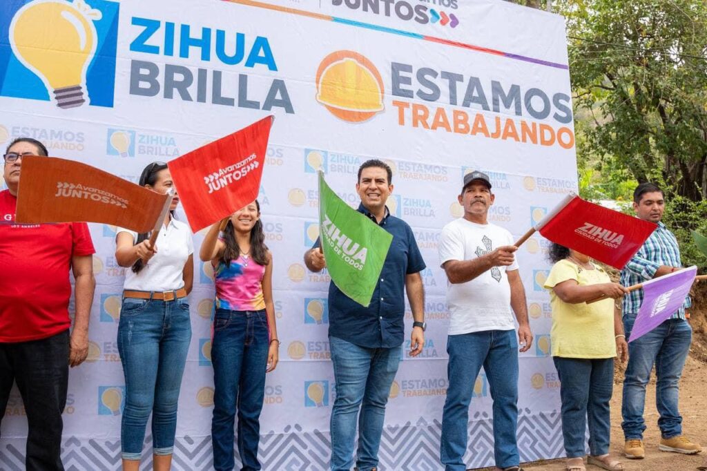 Jorge Sánchez lleva beneficios a la Sierra baja del municipio