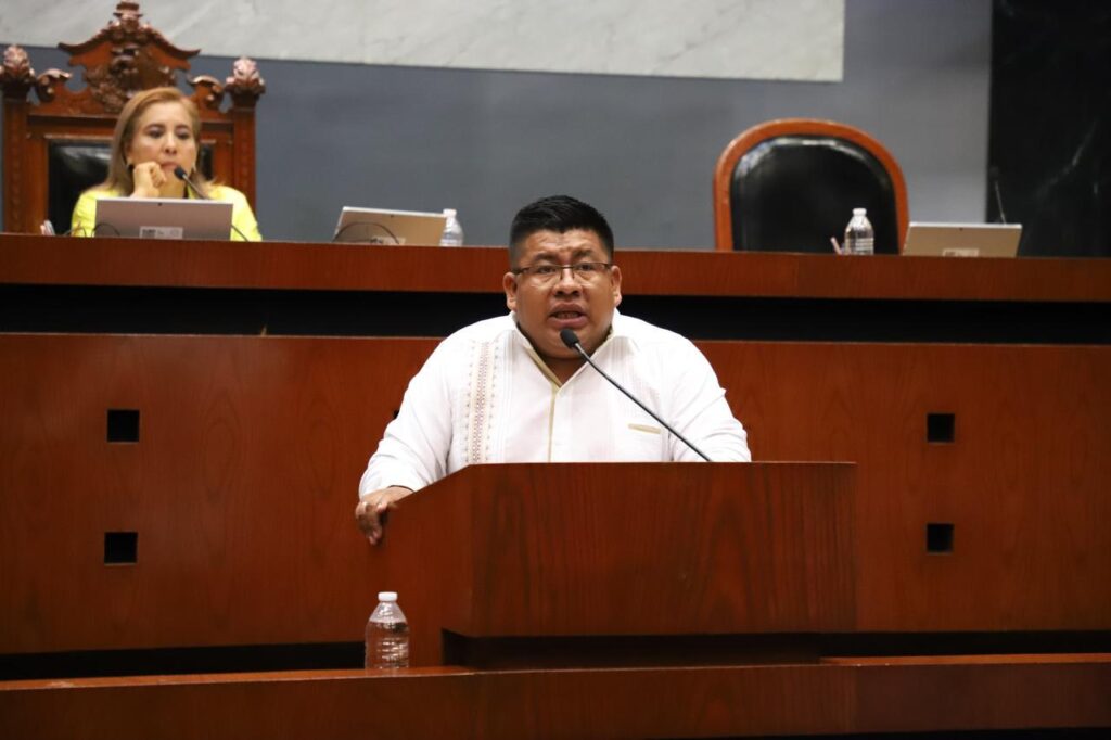 Es preciso seguir reforzando el marco legal para la protección y fomento de las lenguas originarias: Masedonio Mendoza