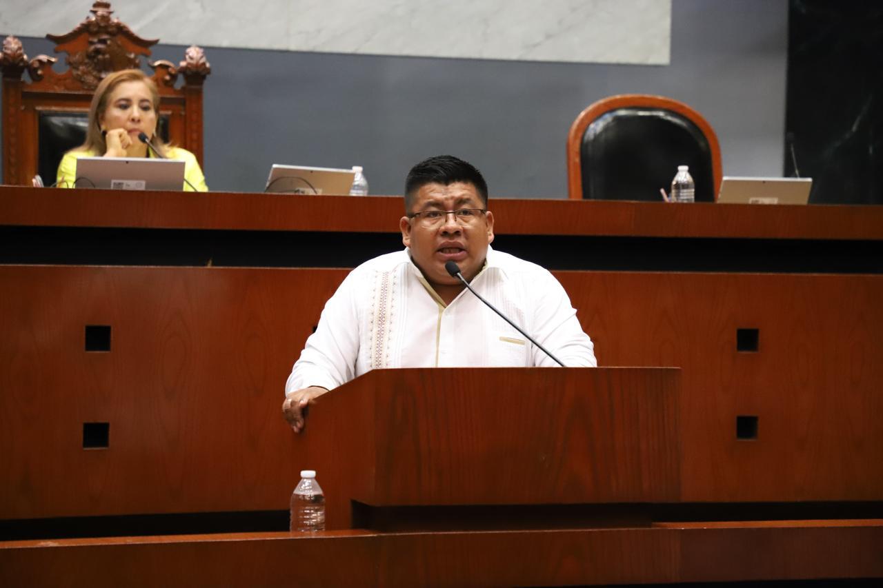 Es preciso seguir reforzando el marco legal para la protección y fomento de las lenguas originarias: Masedonio Mendoza
