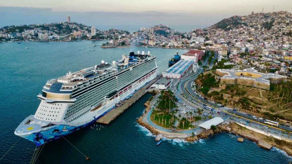 Recibe Acapulco al crucero Norwegian Bliss