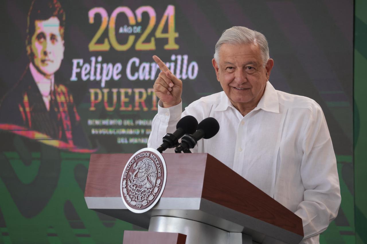 AMLO reitera que no quiere saber nada de los asesores de los padres de los 43