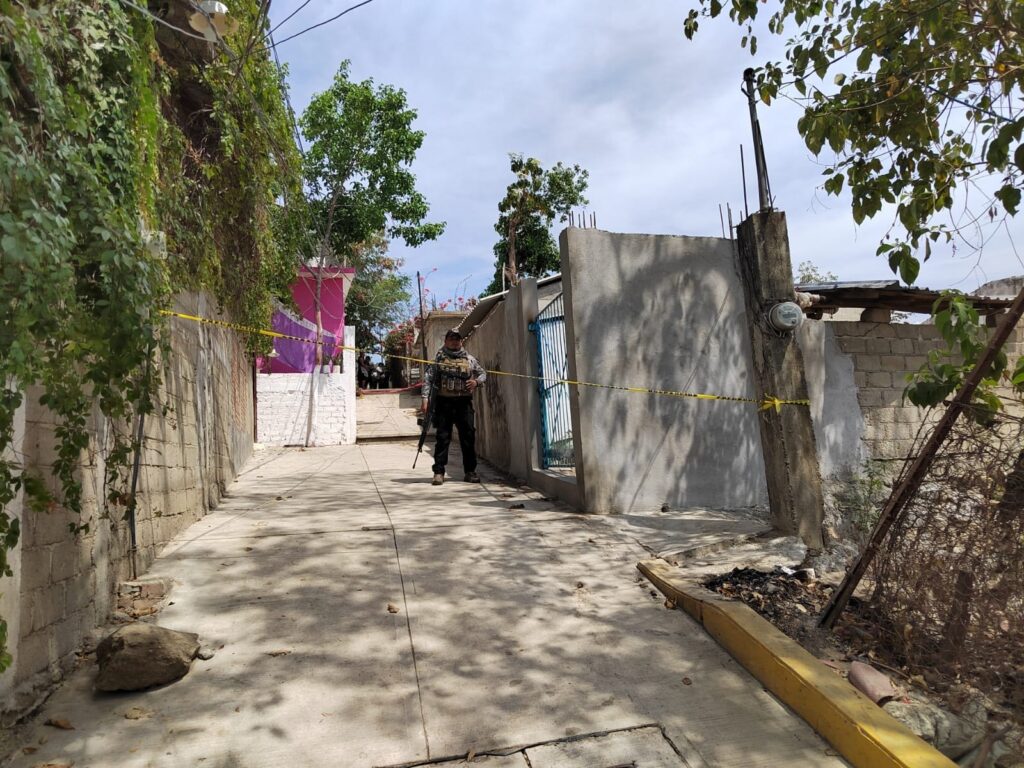 Muere calcinado en la vivienda que reconstruía, en Acapulco