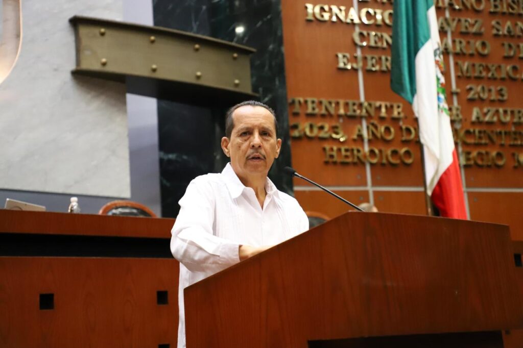Analizan reforma para que licencias de titulares de organismos autónomos sean por un máximo de 30 días