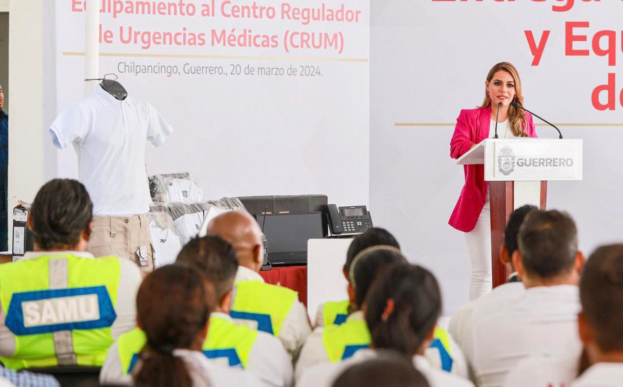 Equipamiento y reconocimiento para los héroes de la salud en Guerrero
