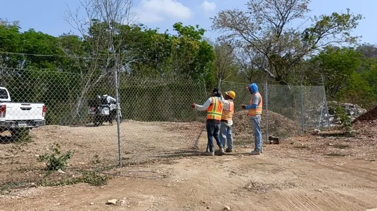 Asesinan a velador del Tren Maya cerca de las vías férreas en Campeche