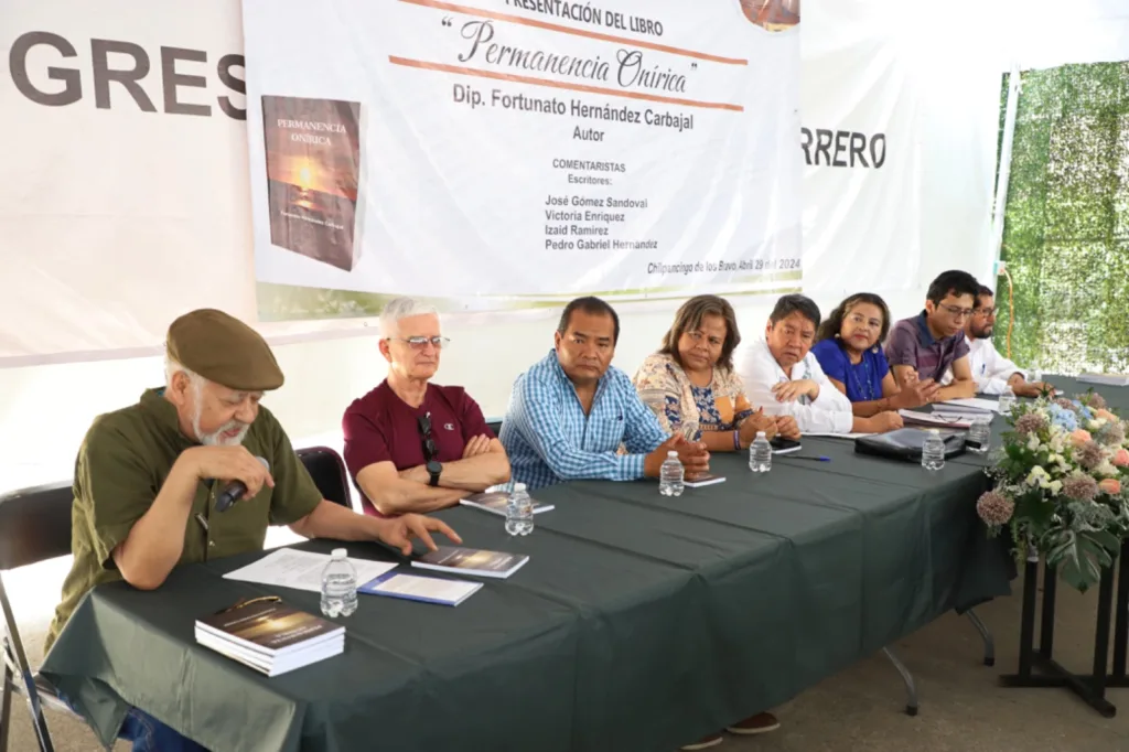 Presentan en el Congreso el poemario “Permanencia onírica”, del diputado Fortunato Hernández Carbajal