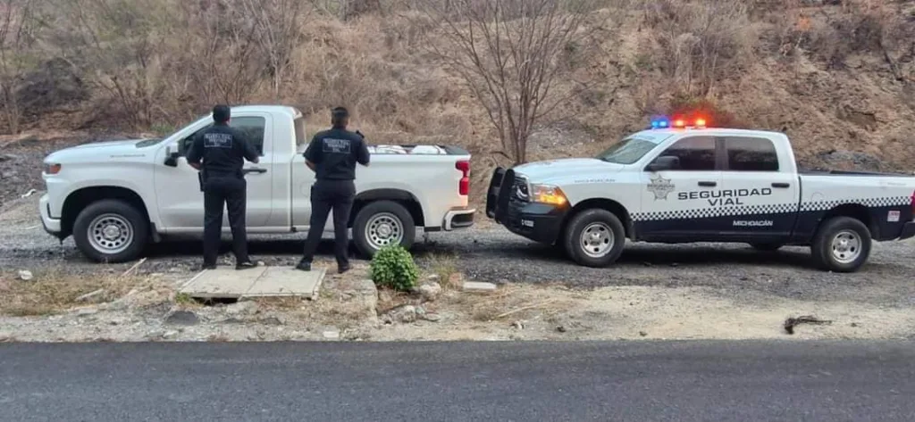 Hoteleros de Zihuatanejo, preocupados por robos en autopista Siglo XXI, Michoacán