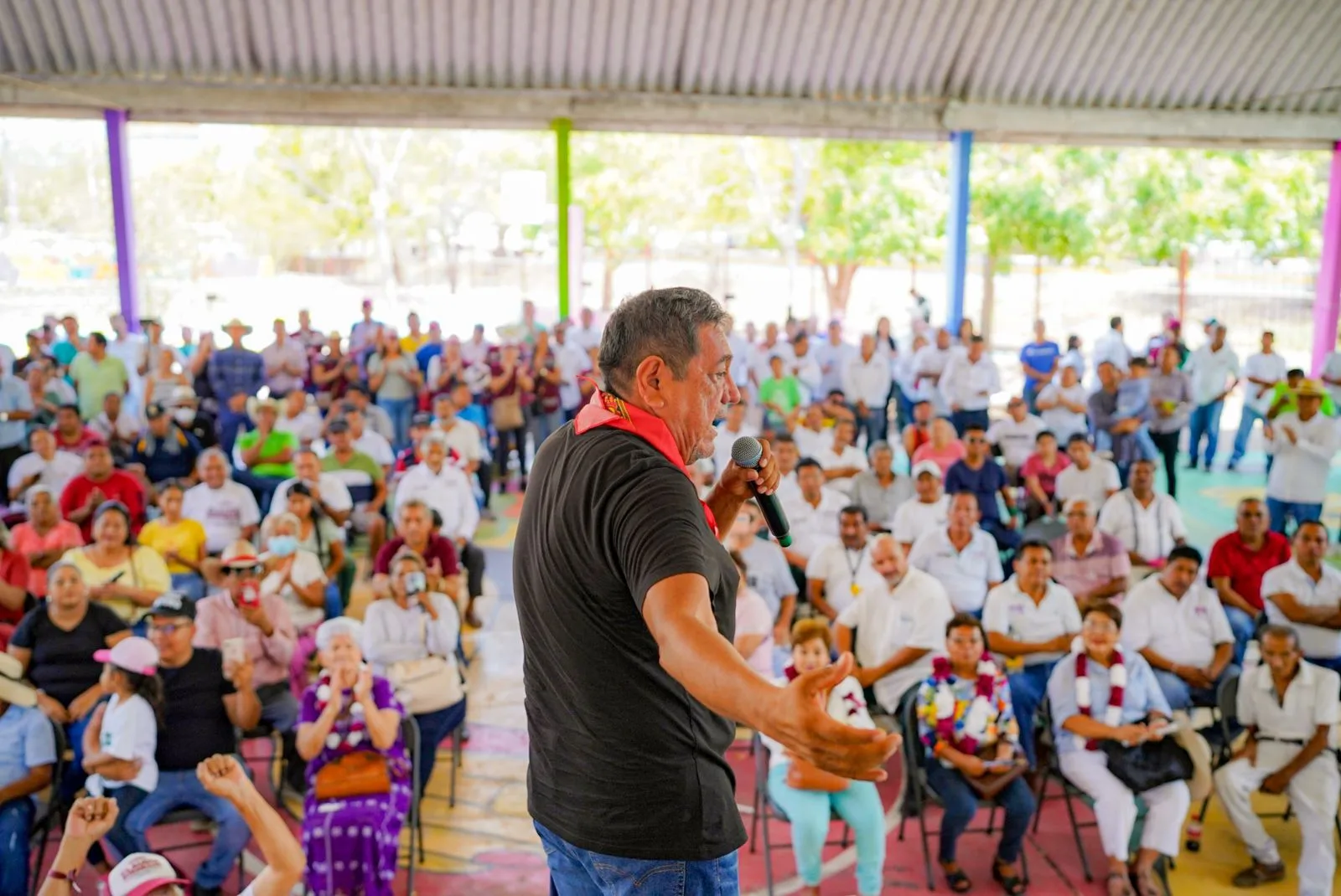 Félix Salgado Macedonio, en Iguala: Es importante elegir a senadores y diputados que legislen para el pueblo