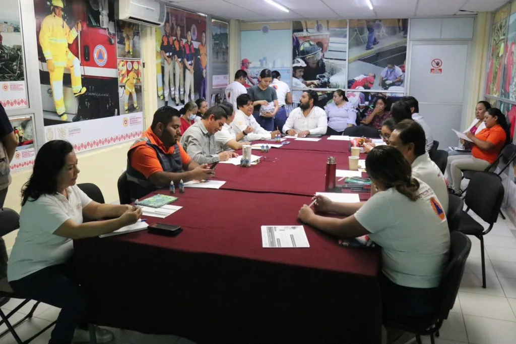 SGIRPCGRO y Salud Guerrero coordinan acciones para fortalecer la operación de refugios temporales durante la temporada de lluvias