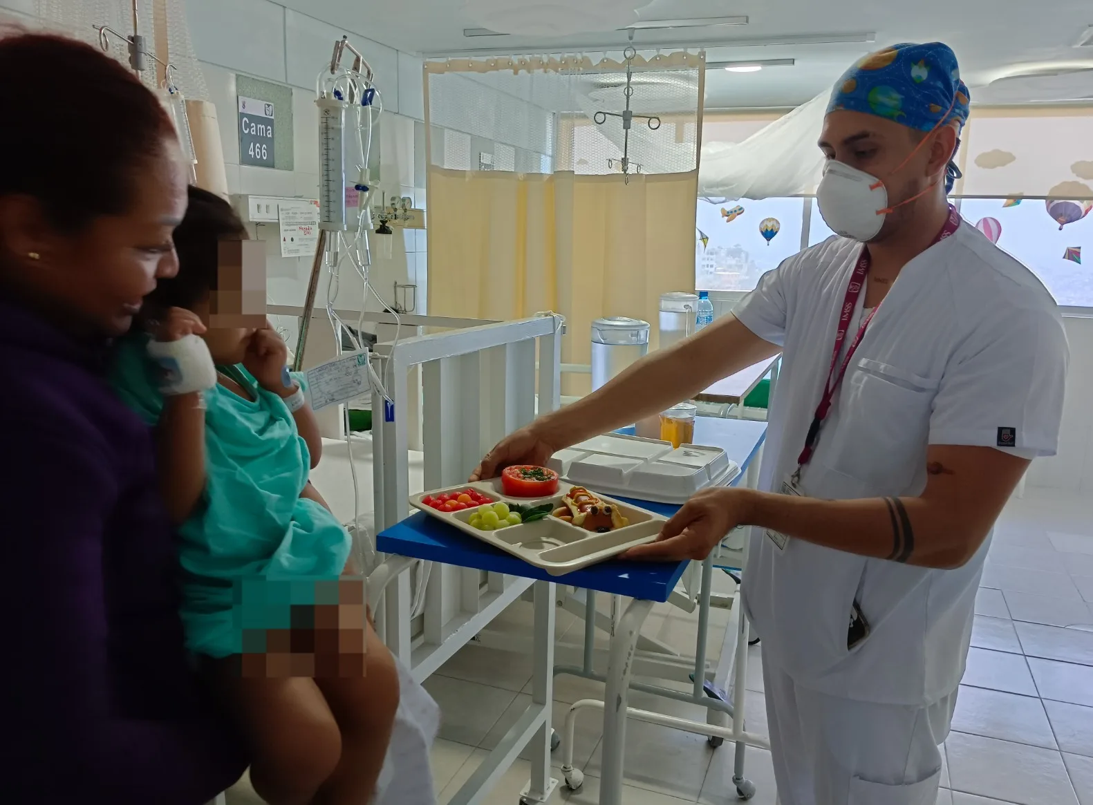 Preparan nutriólogos en el HGR No. 1 del IMSS Guerrero menú divertido y saludable para pacientes pediátricos hospitalizados