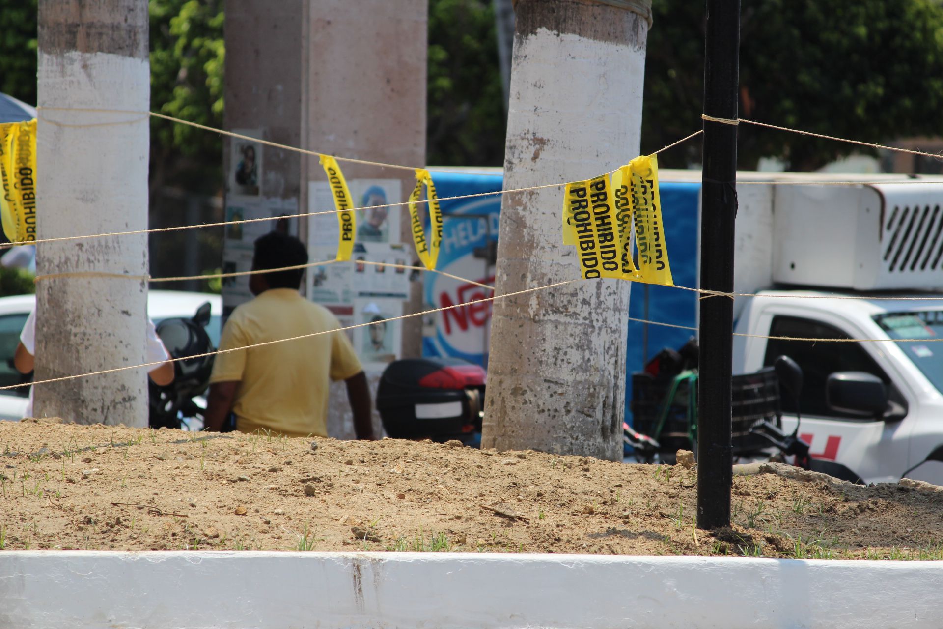 Localiza FGE indicios de combustible en flamazo del Zócalo de Acapulco