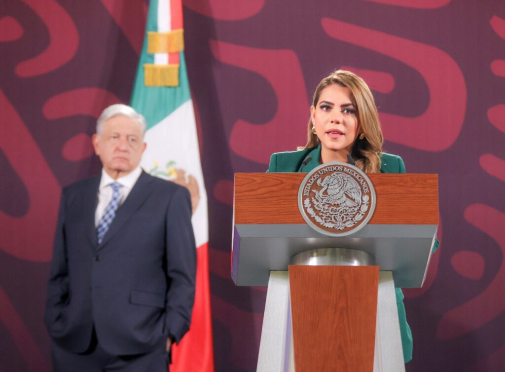 Acapulco y Coyuca de Benítez están de pie, afirma Evelyn Salgado, tras casi ocho meses de la devastación de “Otis”