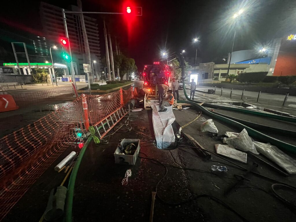 Estado y federación avanzan en rehabilitación del colector sanitario Base Naval-Nao Trinidad en Acapulco