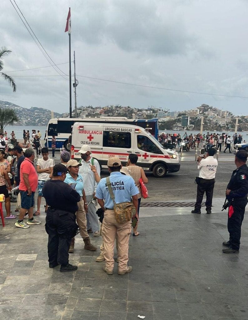 En Acapulco… Subió a 9 lesionados, entre éstos un bebé, la explosión en el zócalo