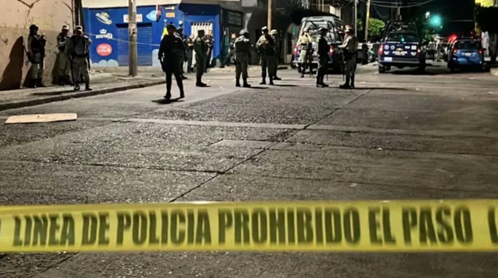 Mueren dos bebés y cuatro mujeres en una vecindad de León, Guanajuato tras ataque a balazos