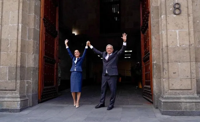 ’’Fue una reunión muy emotiva e histórica’’: Claudia Sheinbaum sostiene encuentro con el presidente Andrés Manuel López Obrador