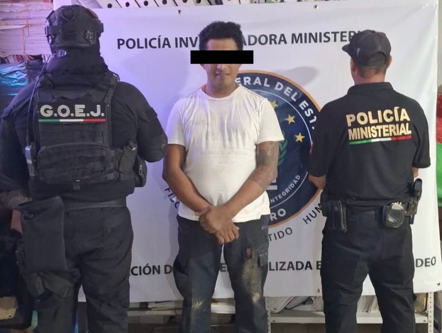 FGE, Policía Estatal, Ejército Mexicano y la Guardia Nacional logran detener a un hombre con un vehículo con reporte de robo