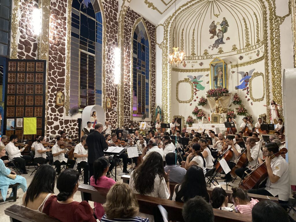 Llega la Orquesta Filarmónica a los Barrios Históricos de Acapulco