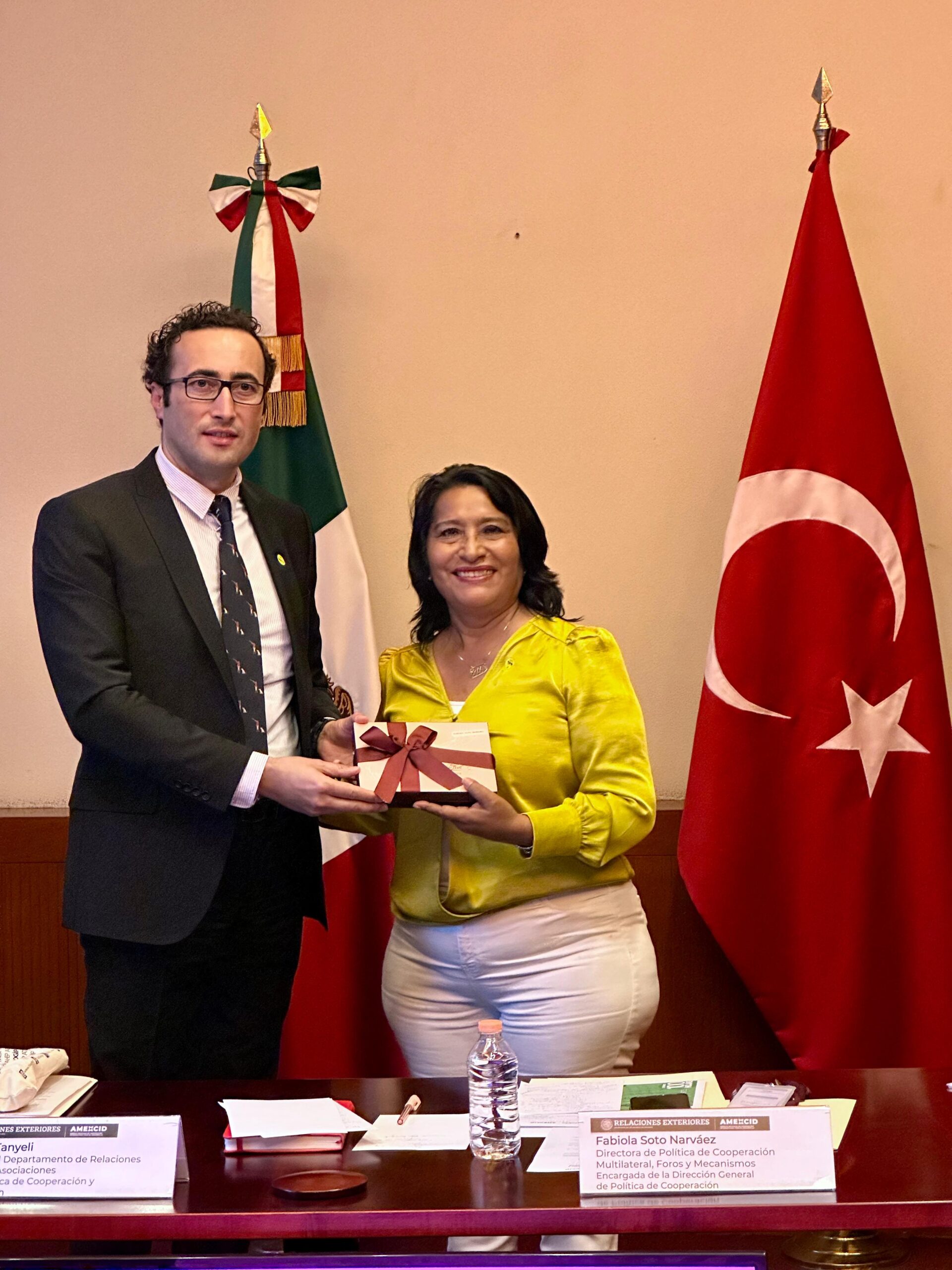 Gestiona Presidenta Abelina apoyo de Turquía para reconstrucción de Acapulco