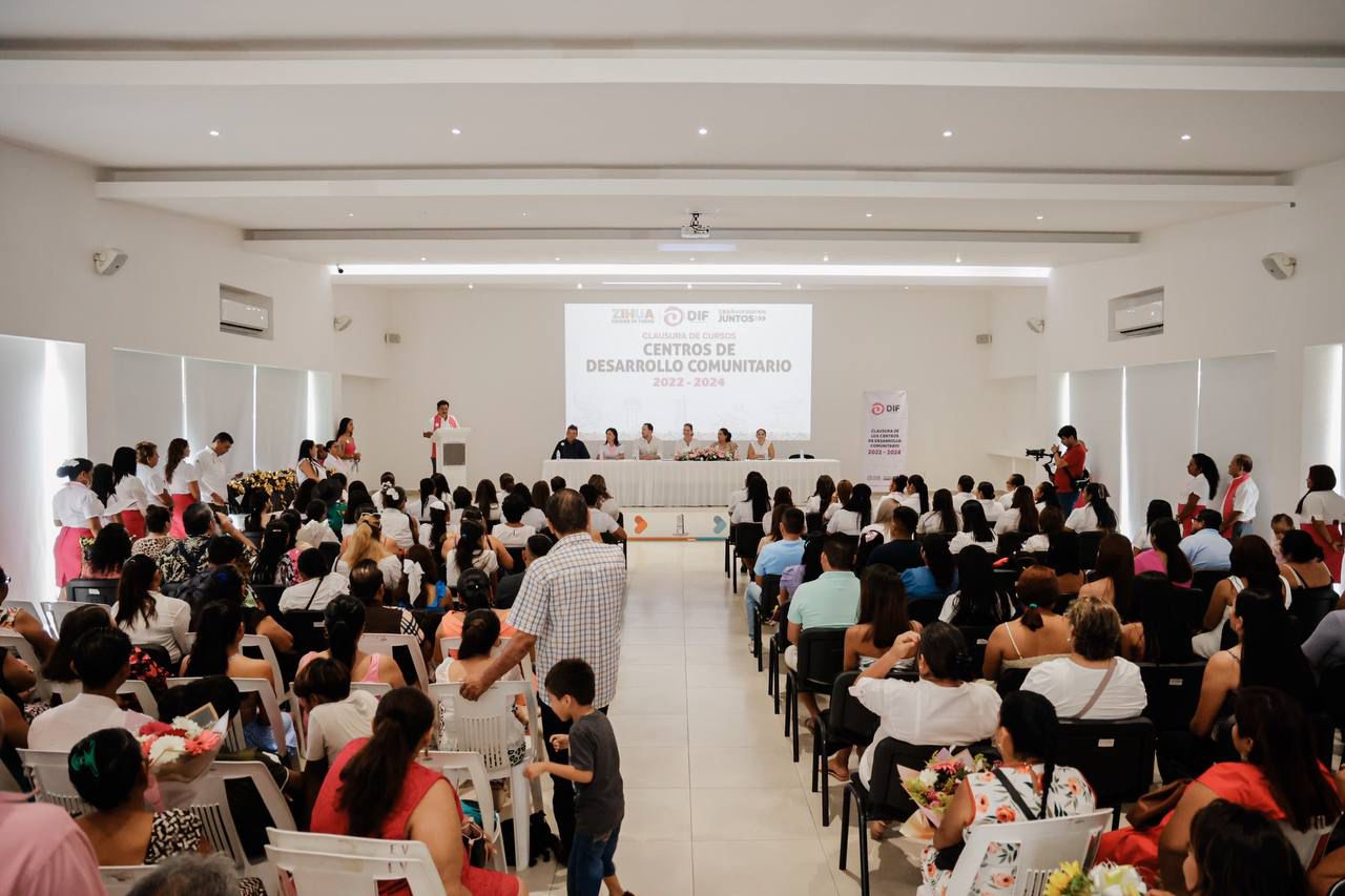 Se lleva a cabo Fin de Cursos de los Centros de Desarrollo Comunitario