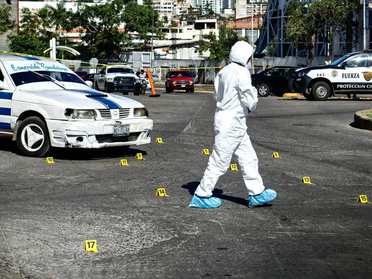 En Acapulco… Acribillan a balazos a un hombre y una mujer en avenida Universidad
