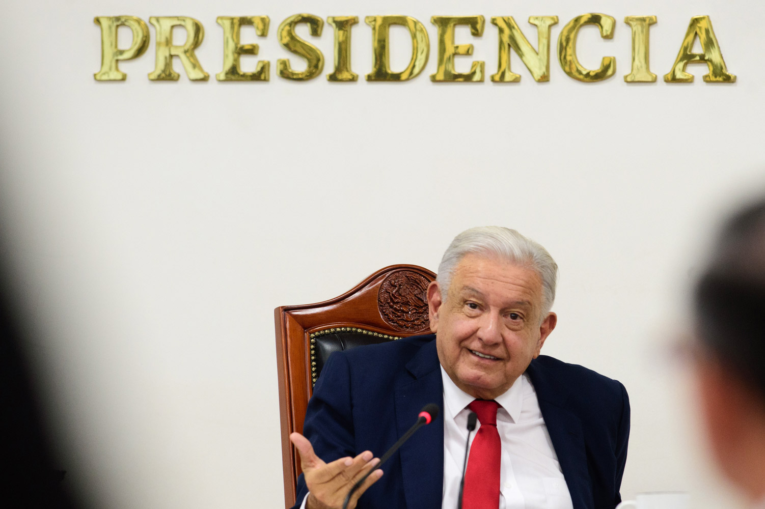 Señala el presidente López Obrador: “Hay mucho enredo, muchos intereses” en el caso de los 43