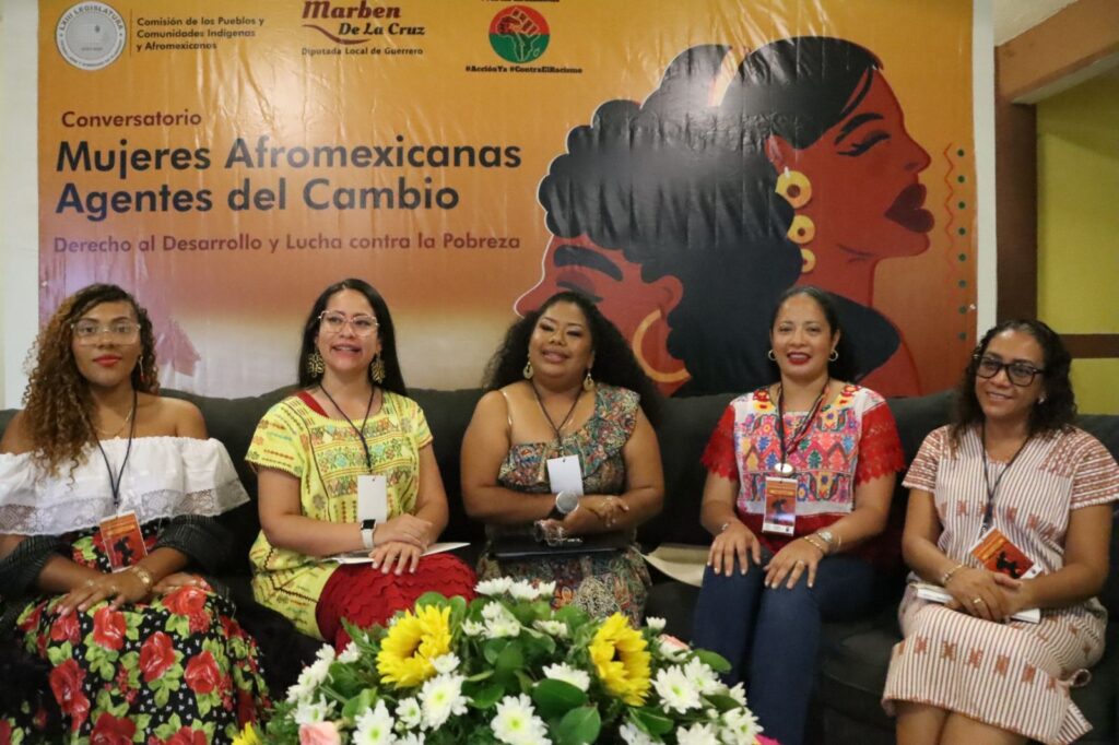 Desarrolla el congreso un conversatorio sobre los retos y problemáticas de las mujeres afromexicanas