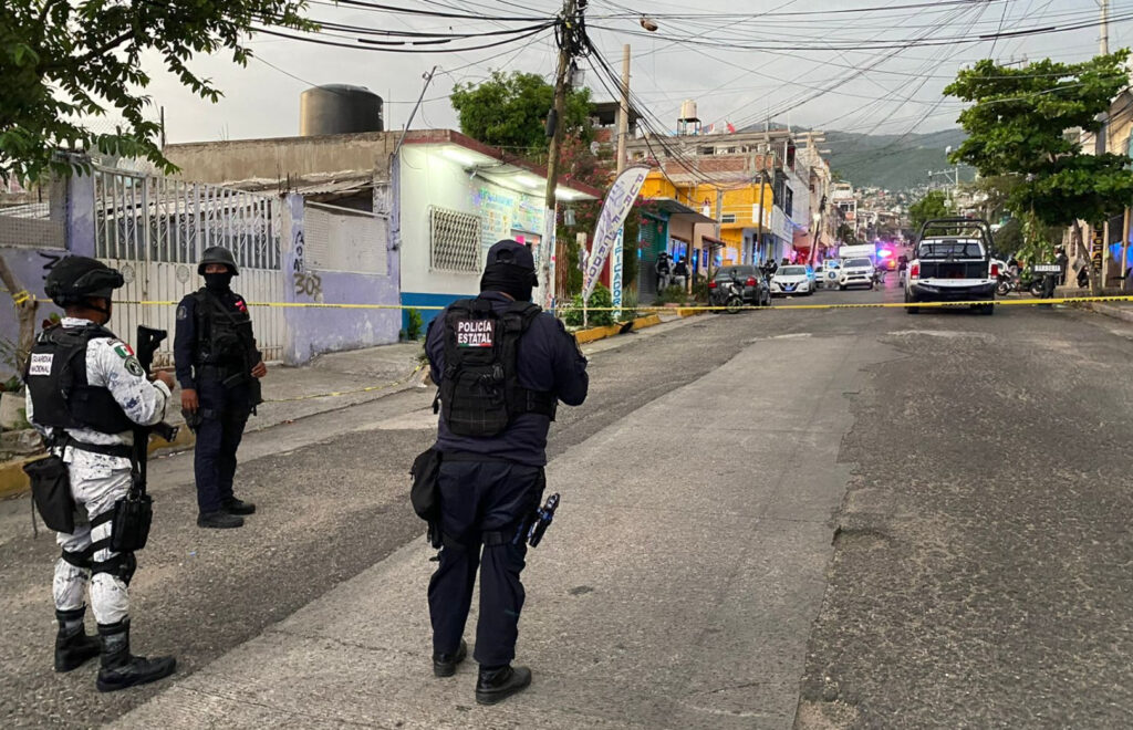 En Acapulco… Asesinan a un hombre a un costado de un campamento de la Guardia Nacional