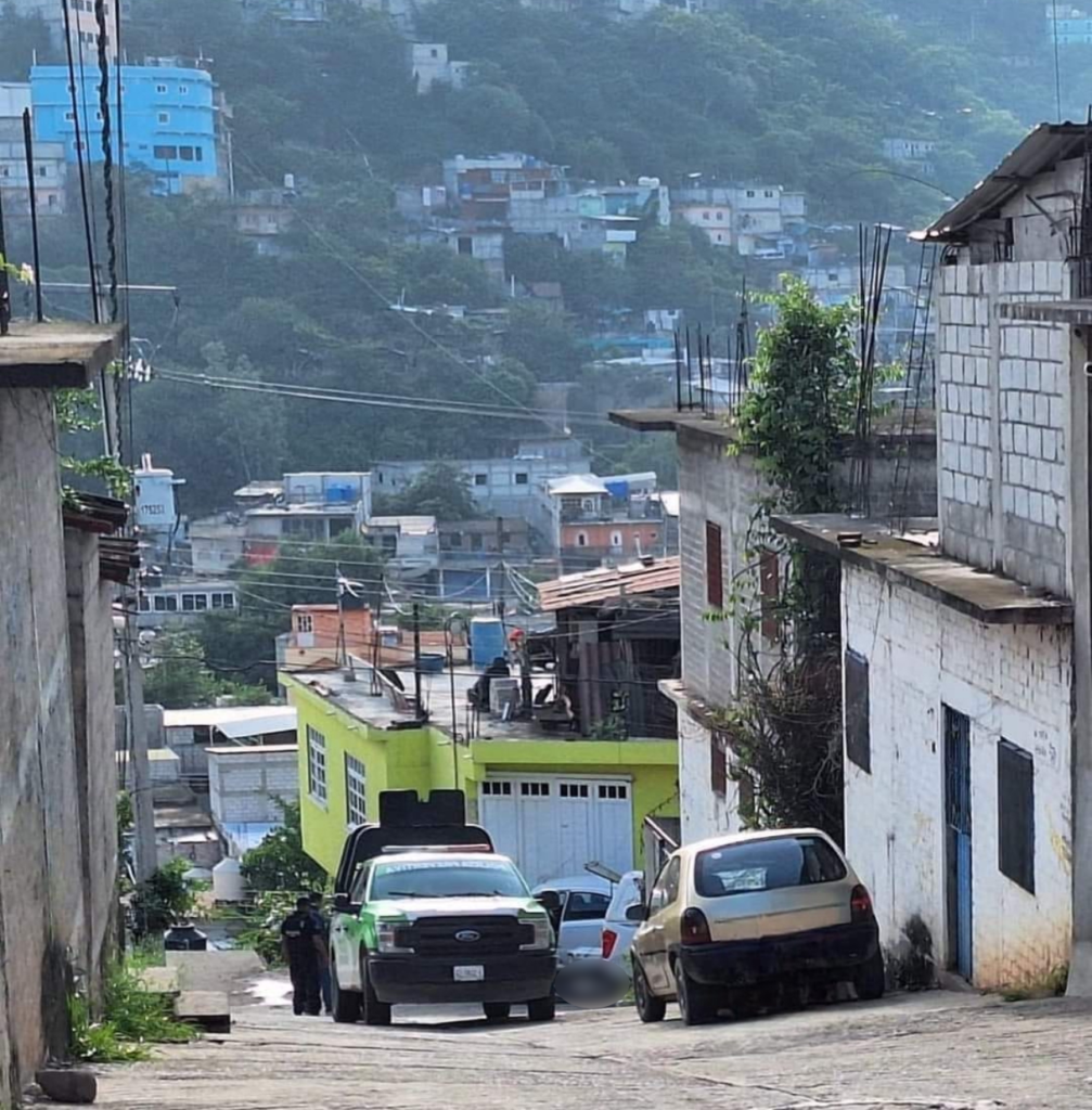 Asesinan a balazos a un maestro en Tlapa