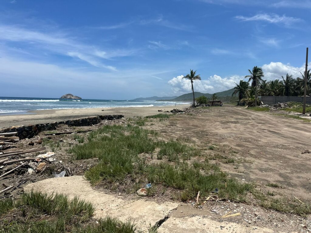 La falta de promoción e infraestructura afecta a playa Cayaquito