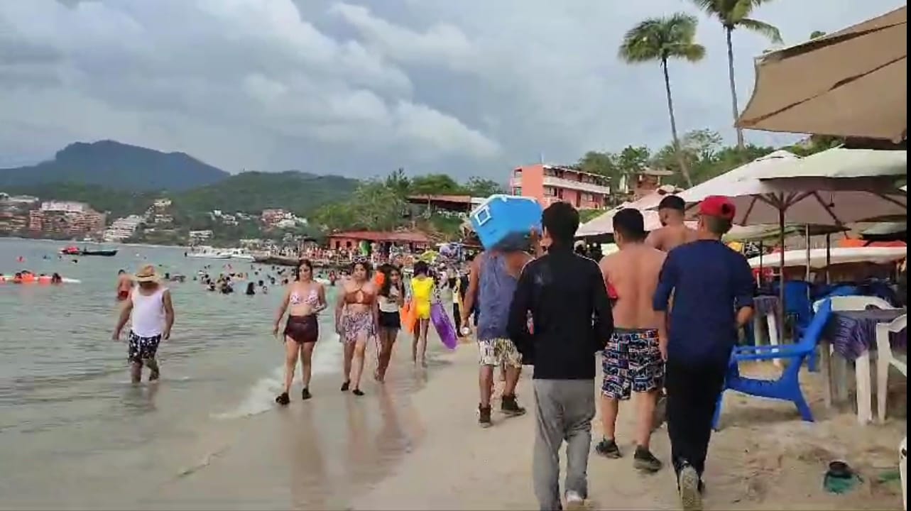 En playa Las Gatas reportan buenos resultados del periodo vacacional