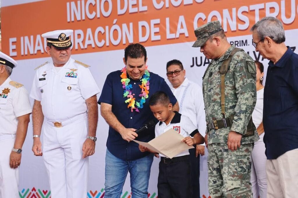 Presidente Jorge Sánchez Allec encabeza ceremonia de inicio de ciclo escolar 2024-2025