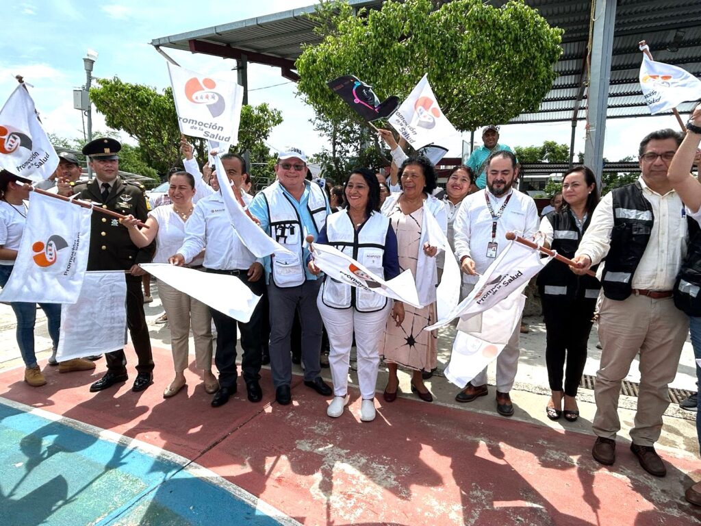 Participa Presidenta Abelina en banderazo de la Jornada Nacional de Salud Pública 2024