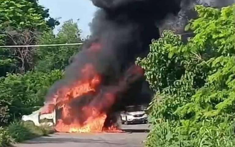 Registran quema de vehículos y ataques con drones en Tierra Caliente