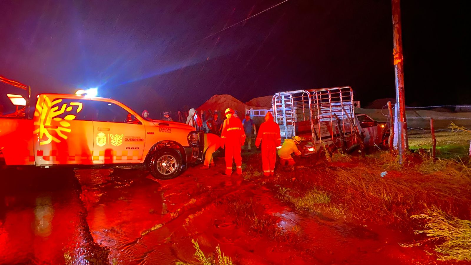 Atiende gobierno del estado afectaciones por lluvias y vientos generados por huracán “John”