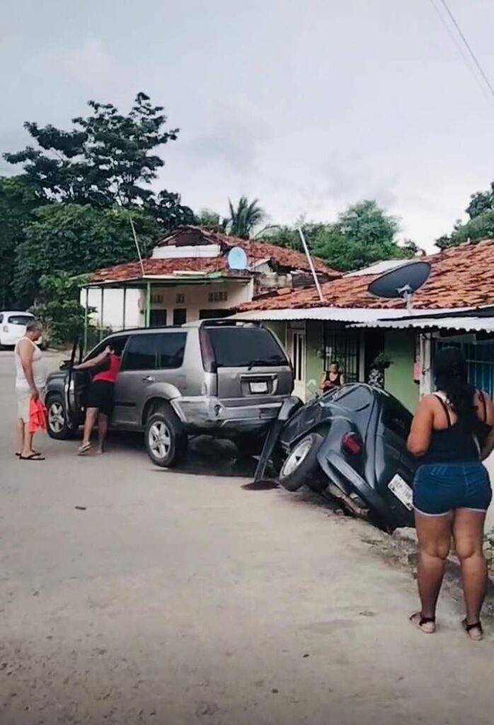 Ocasiona percance vehicular en Atoyac