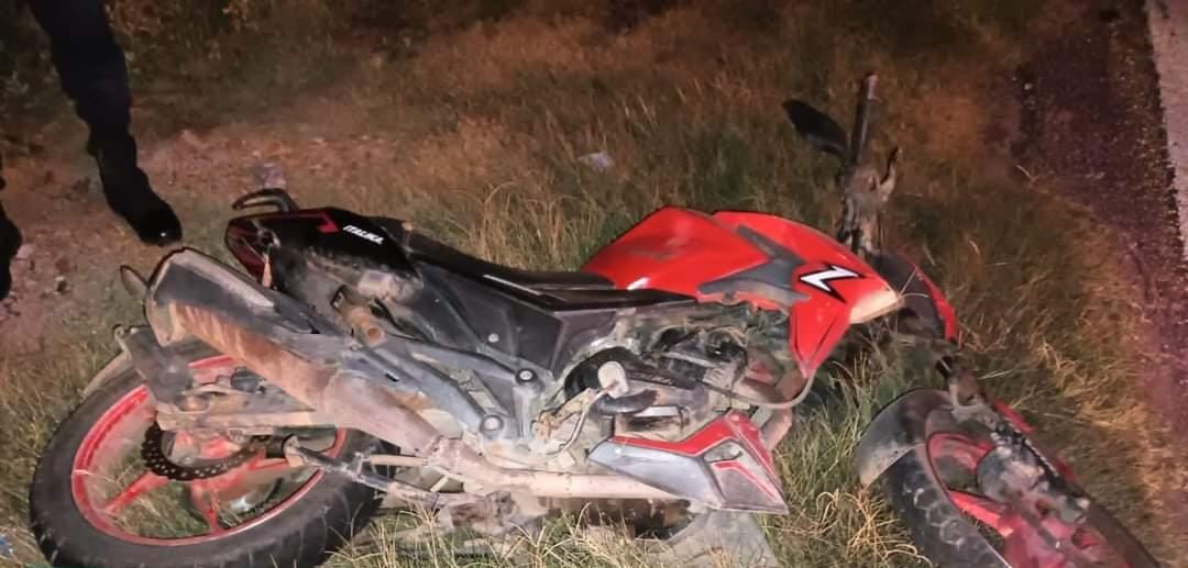 Lesionado al derrapar en Tecpan