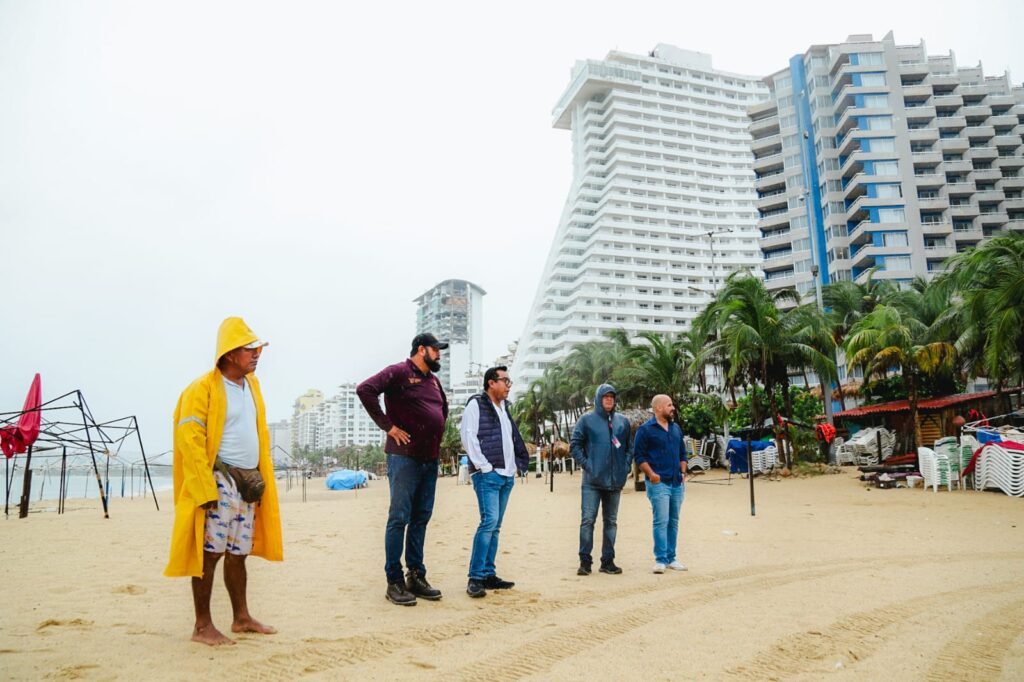 Desarrolla Evelyn Salgado labores de atención en franja turística, zona hotelera y playas de Guerrero