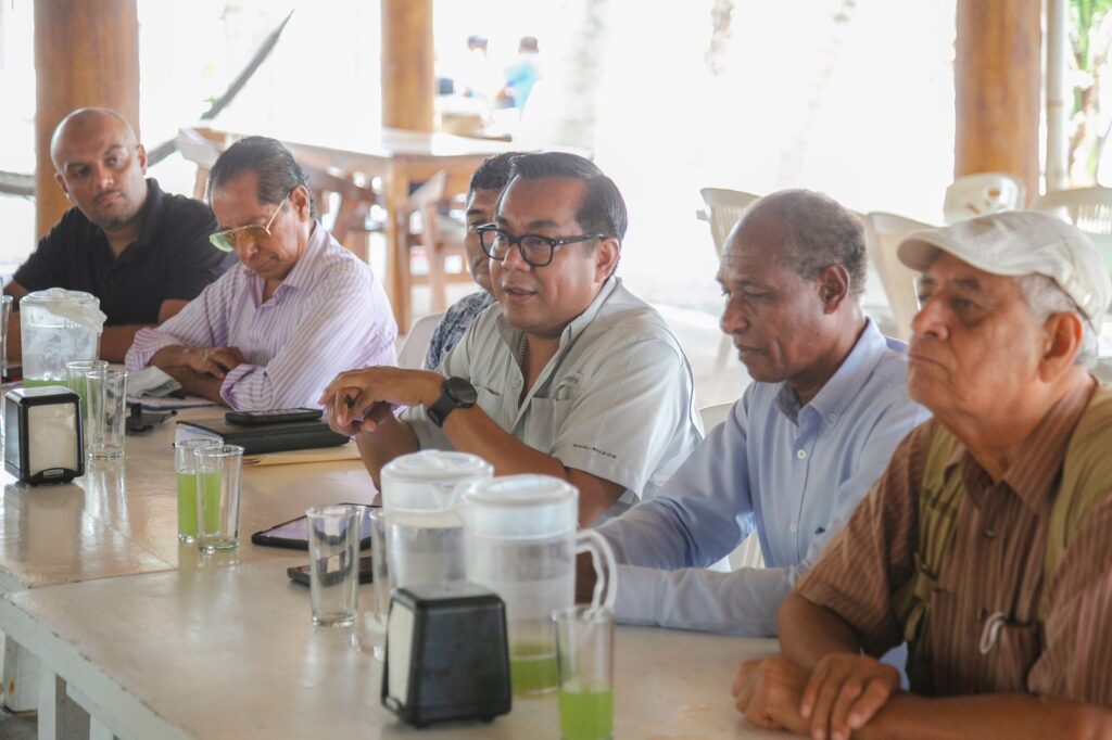 Fortalece Evelyn Salgado la promoción turística de Guerrero