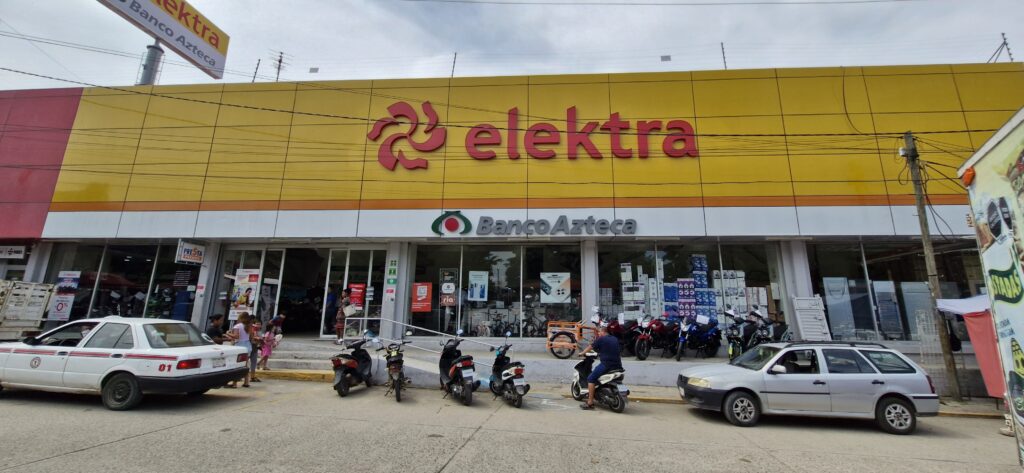 Cobradores de Elektra son denunciados por acoso por telefónico en Tecpan