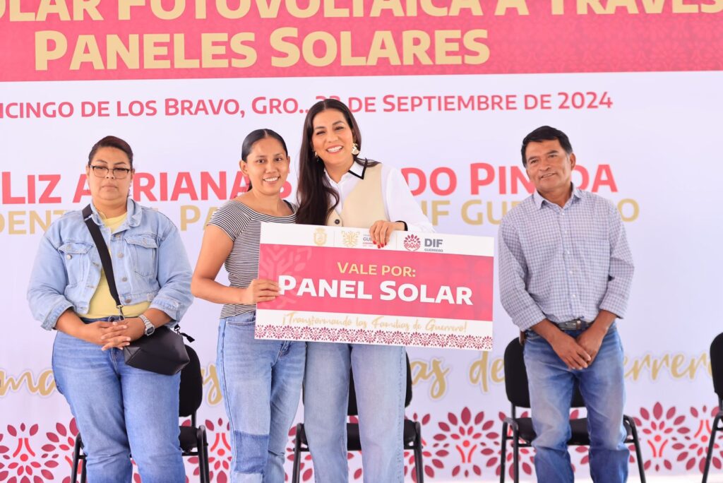 Impulsa la gobernadora Evelyn Salgado energías sustentables con la entrega de paneles solares