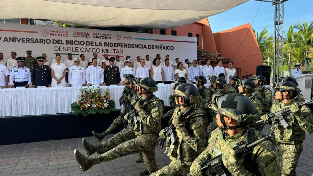 Presidente Jorge Sánchez Allec encabeza concurridos Festejos de Independencia 2024